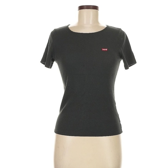 Levi's Tops - Levi's Classic Black Short Sleeve Tee